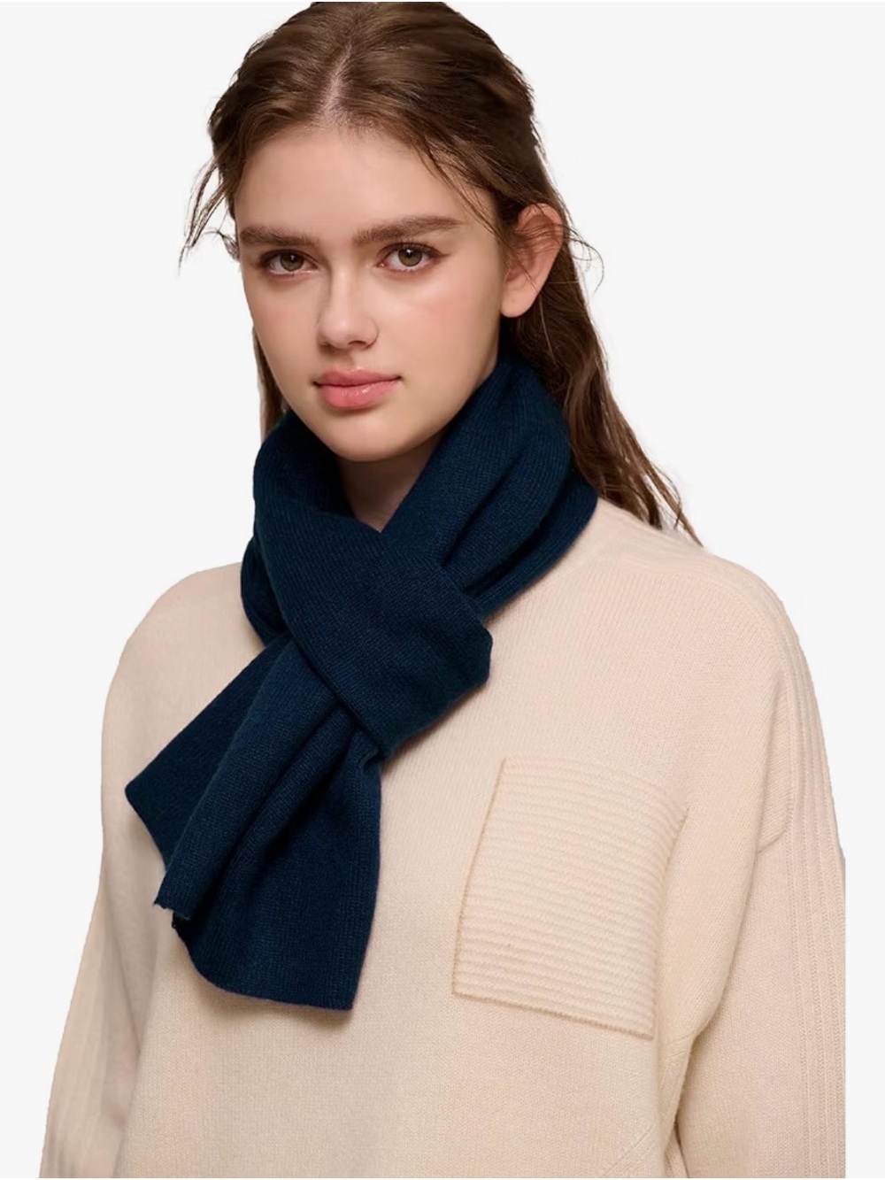 NWT -Nuohe Mule Classic Navy Cashmere Scrf